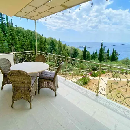Paleopetres K-two - Premium Double Double - - Holiday home *